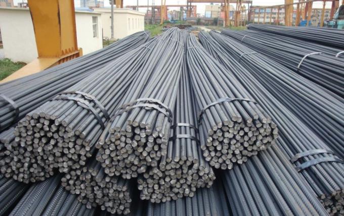 AISI JIS G3112-2004 para el acero de la rosca de tornillo del Rebar de la construcción deformó la barra